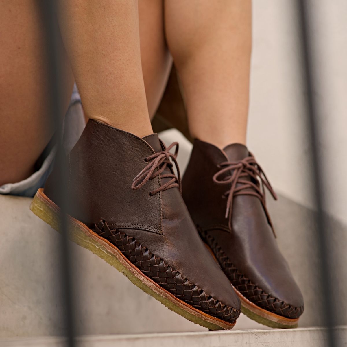 Clarks female desert boots online