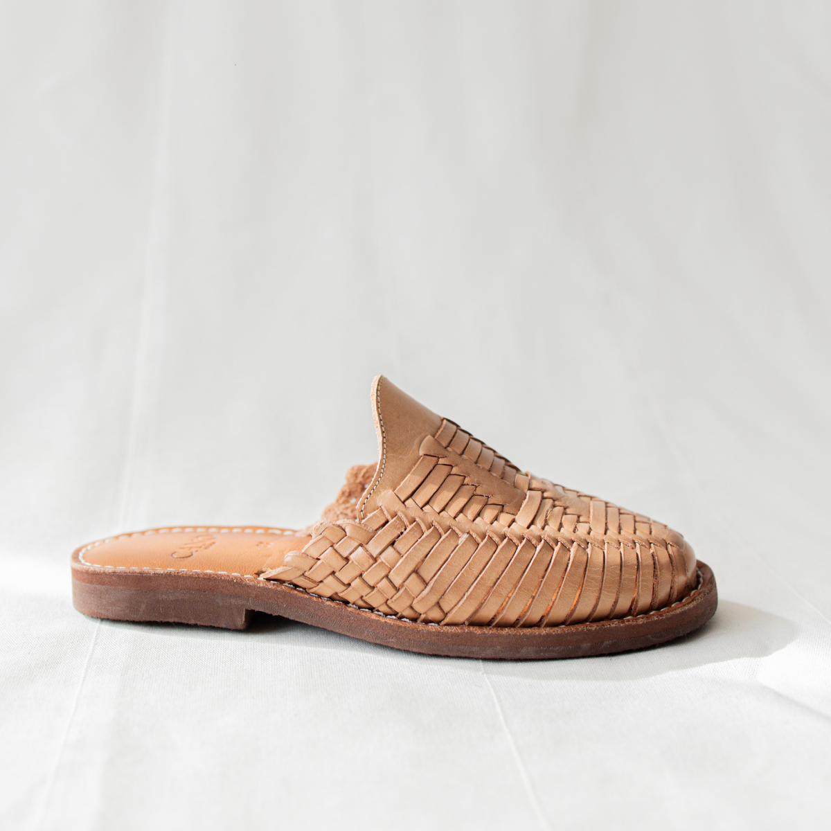 Side view of Emma fair sandal beige