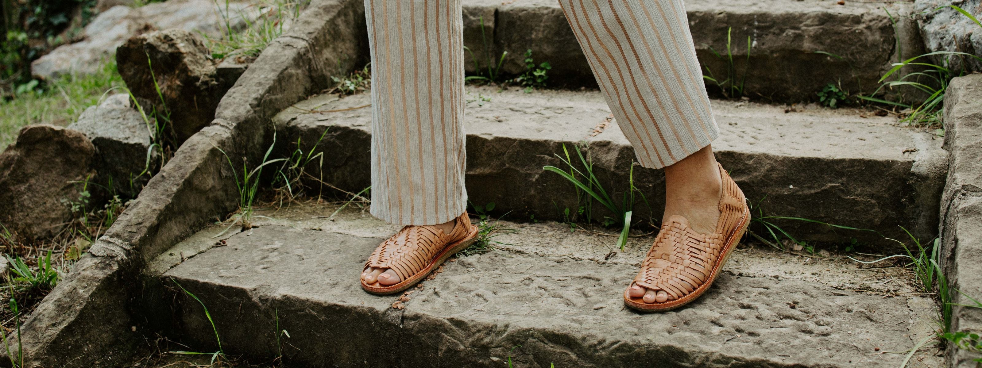 Cano Itzel Natural Beige fair sandal lifestyle view