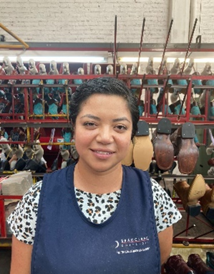 Mariana artisan from the boot workshop