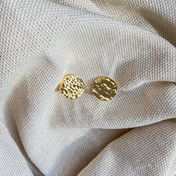 Top view of Alejandra Ethical Earring Gold - CANO