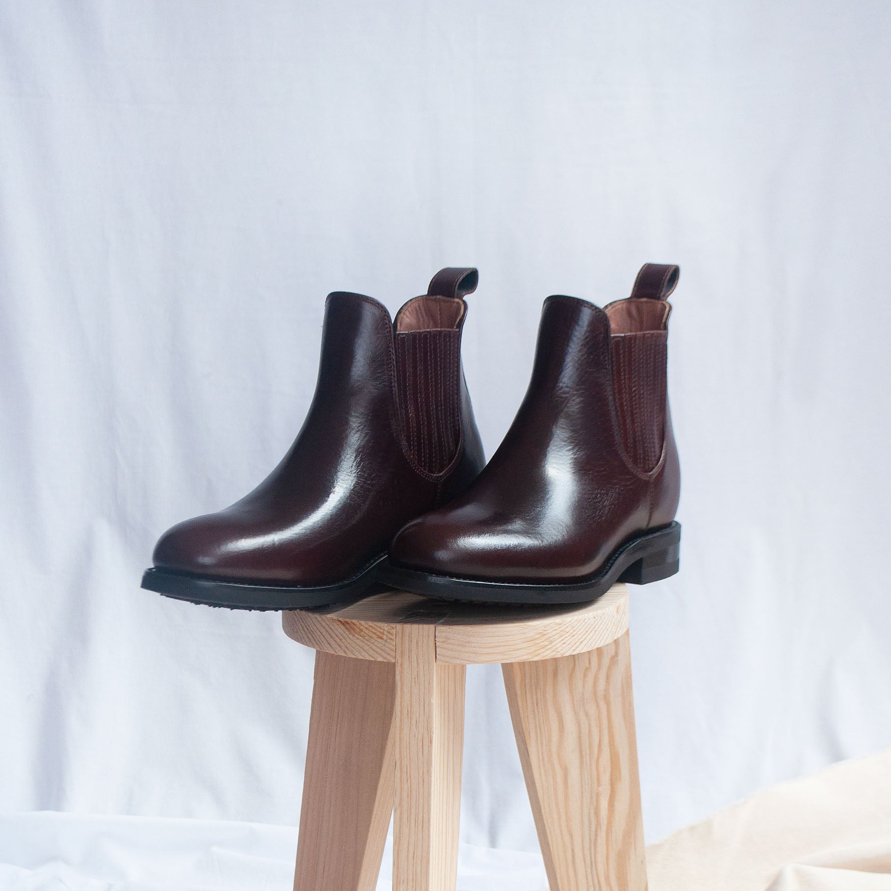 Cano Lorena Chelsea Boot Chocolate goodyear-welted front view