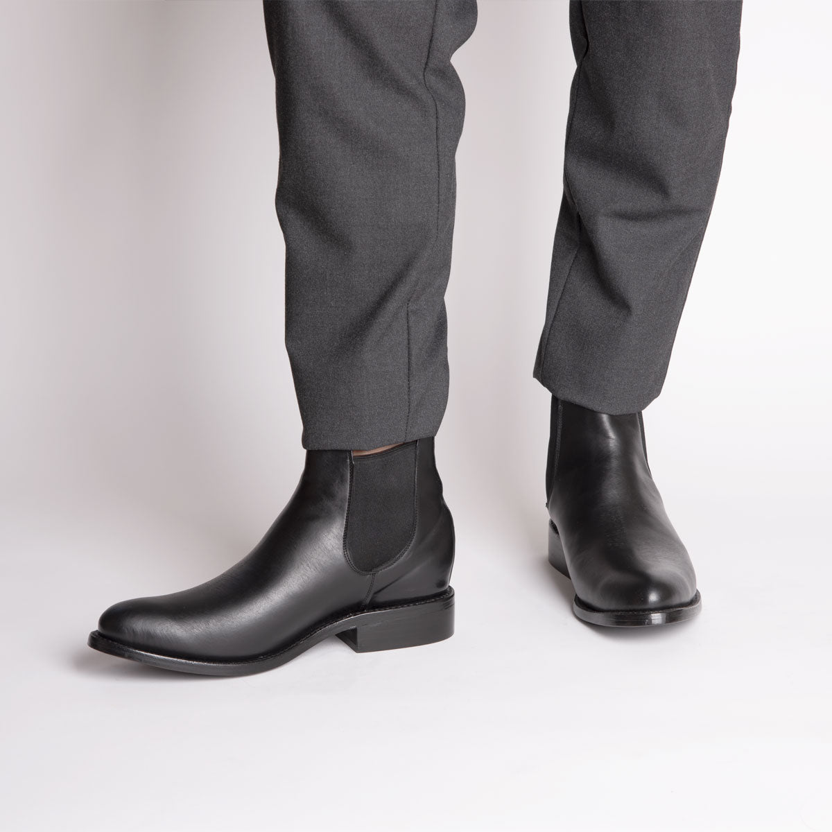 Cano Manuel Chelsea Boot Black eco-friendly lifestyle view