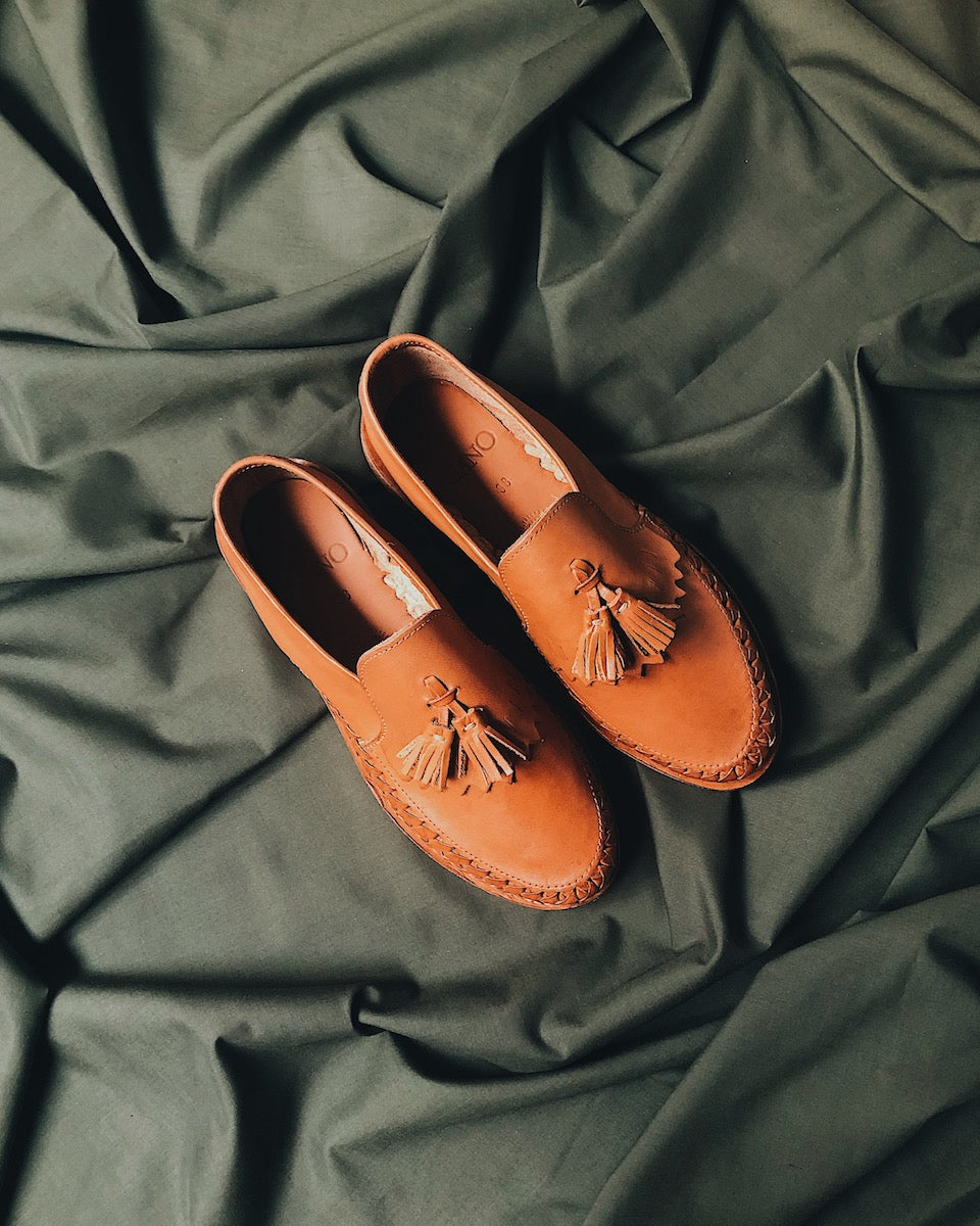 Cano Mario Cognac ethical shoe top view